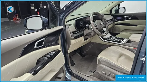 KIA CARNIVAL 9-SEATER SIGNATURE