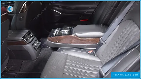 GENESIS EQ900 3.8 GDI AWD