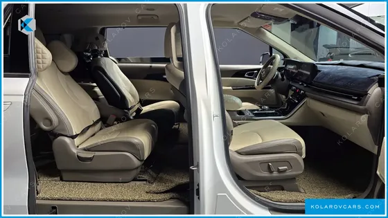 KIA CARNIVAL 9-SEATER SIGNATURE