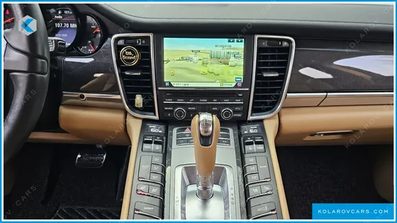 PORSCHE PANAMERA 3.6 AWD PLATINUM EDITION