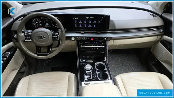 KIA CARNIVAL 9-SEATER SIGNATURE