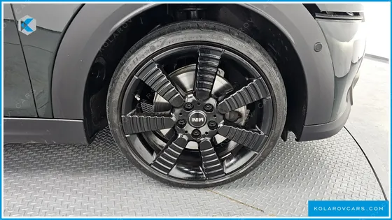 MINI COOPER 5DOOR RESOLUTE EDITION
