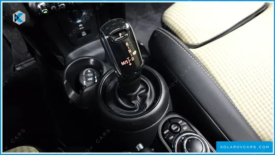 MINI COOPER 5DOOR RESOLUTE EDITION