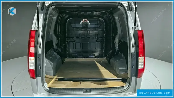 HYUNDAI STARIA HEV 1.6 CARGO 5-SEATER