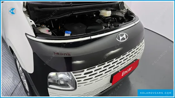 HYUNDAI STARIA CARGO 5-SEATER