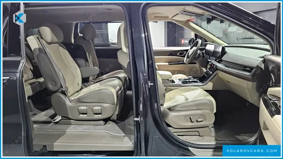 KIA CARNIVAL 7-SEATER NOBLESSE