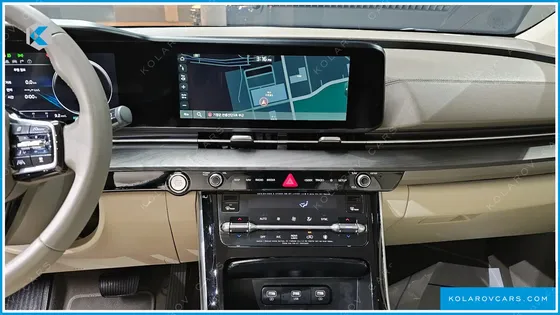 KIA CARNIVAL 7-SEATER NOBLESSE