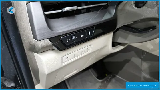 KIA CARNIVAL 7-SEATER NOBLESSE