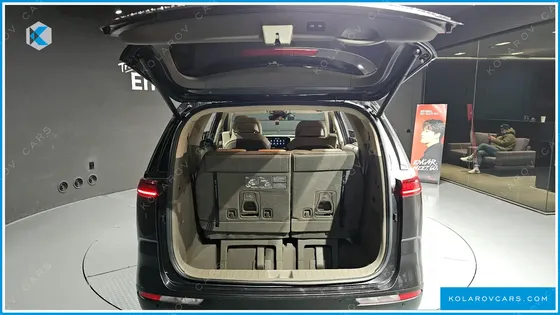 KIA CARNIVAL 7-SEATER NOBLESSE