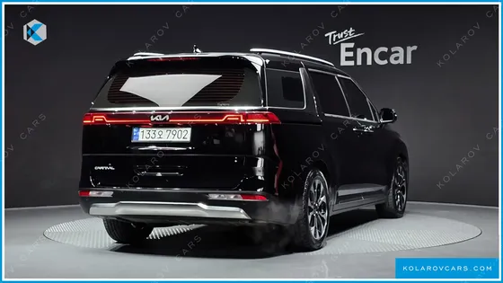 KIA CARNIVAL GASOLINE 9-SEATER SIGNATURE