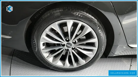 KIA K9 3.3 T-GDI AWD