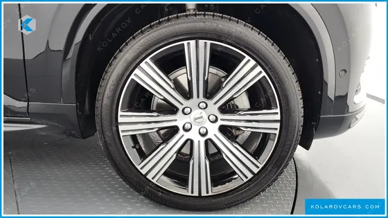 VOLVO XC90 B6 ULTIMATE BRIGHT