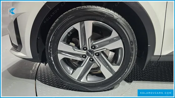 KIA SORENTO HEV 1.6 2WD