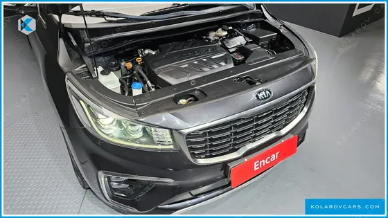 KIA CARNIVAL 9-SEATER PRSTIGE