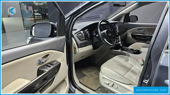 KIA CARNIVAL 9-SEATER PRSTIGE