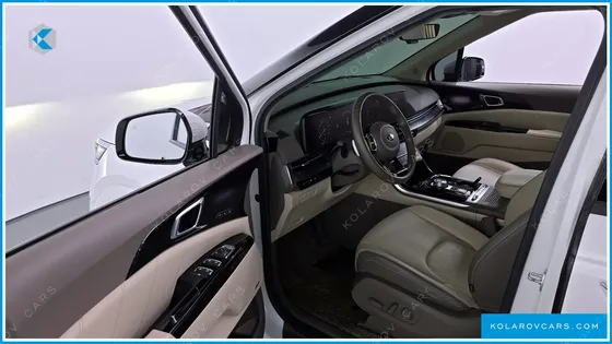 KIA CARNIVAL 9-SEATER HI-LIMOUSINE