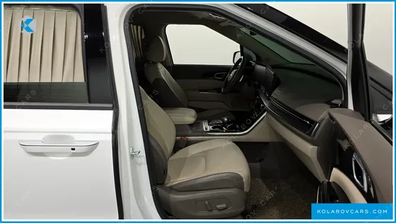 KIA CARNIVAL 9-SEATER HI-LIMOUSINE