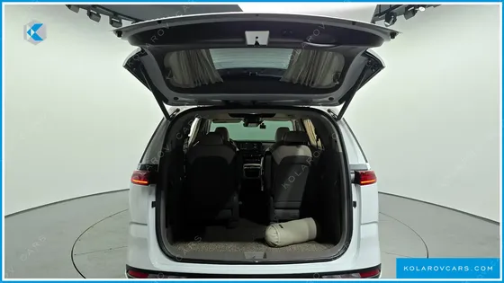 KIA CARNIVAL 9-SEATER HI-LIMOUSINE