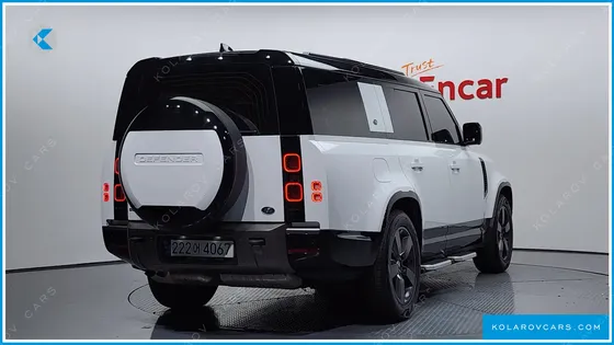 LAND ROVER DEFENDER 130 D300 X-DYNAMIC HSE