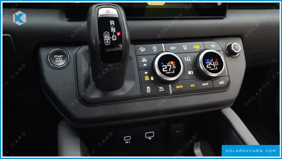 LAND ROVER DEFENDER 130 D300 X-DYNAMIC HSE