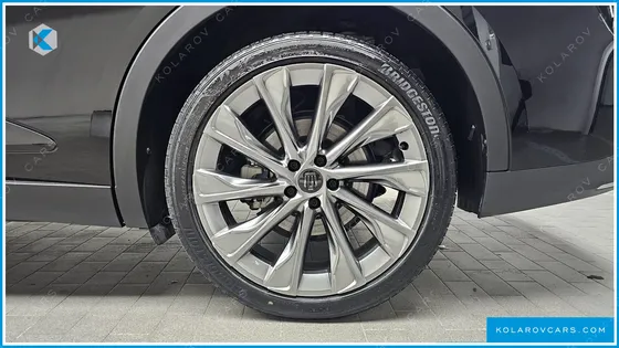 TOYOTA CROWN 2.5 4WD HYBRID