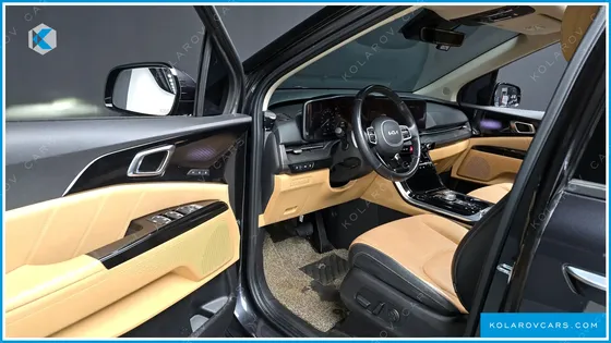 KIA CARNIVAL 7-SEATER SIGNATURE