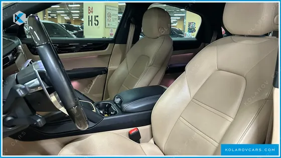 PORSCHE CAYENNE 3.0 COUPE