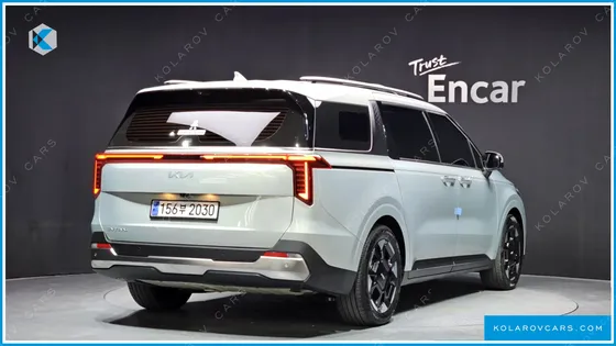 KIA CARNIVAL 7-SEATER SIGNATURE