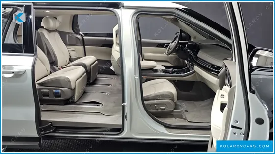 KIA CARNIVAL 7-SEATER SIGNATURE