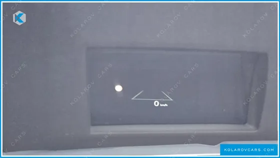 KIA CARNIVAL 7-SEATER SIGNATURE