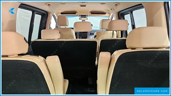 HYUNDAI STARIA TOURER 11-SEATER