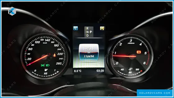 MERCEDES C-CLASS C220 D AVANTGARDE