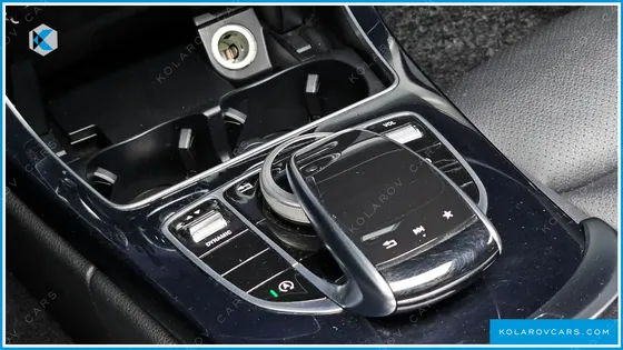 MERCEDES C-CLASS C220 D AVANTGARDE