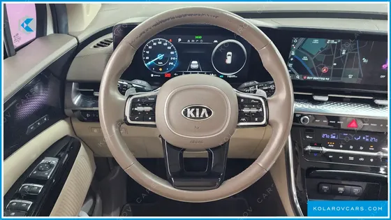 KIA CARNIVAL GASOLINE 7-SEATER HI-LIMOUSINE