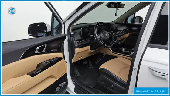 KIA CARNIVAL 9-SEATER SIGNATURE