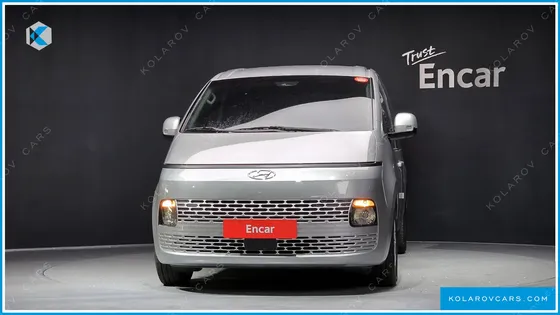 HYUNDAI STARIA L3.5 CARGO 5-SEATER