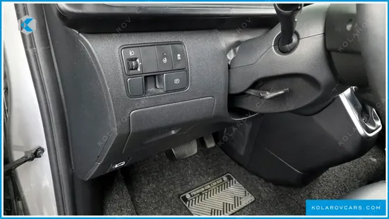 HYUNDAI STARIA L3.5 CARGO 5-SEATER