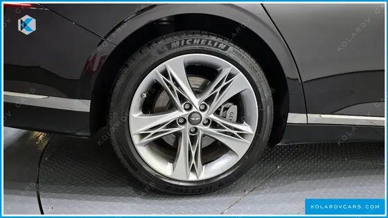 GENESIS G90 GASOLINE 3.5 TURBO AWD