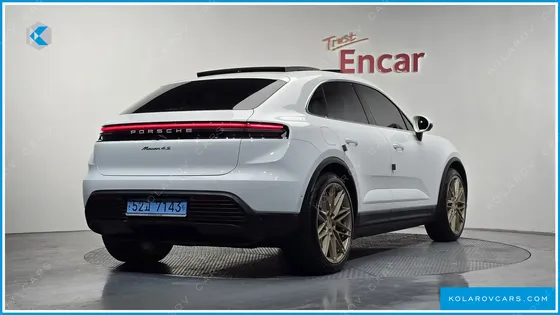 PORSCHE MACAN 4S