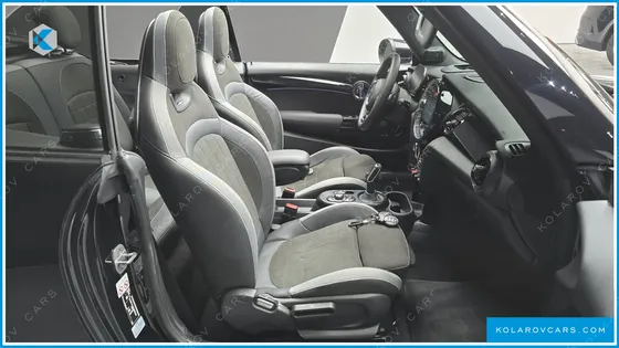 MINI COOPER CONVERTIBLE JCW