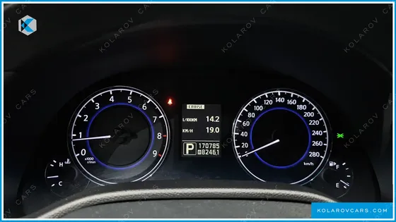 INFINITY G SEDAN LUXURY