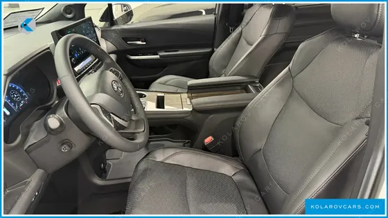 TOYOTA SIENNA 2.5 HYBRID 2WD