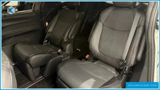 TOYOTA SIENNA 2.5 HYBRID 2WD