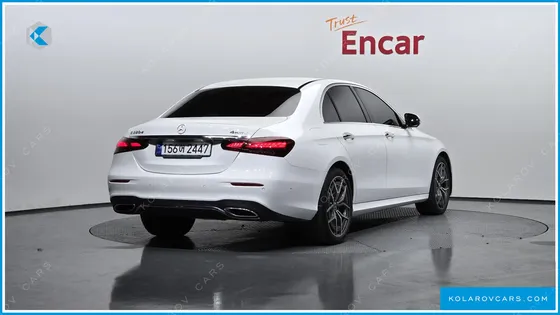 MERCEDES E-CLASS E220D 4MATIC AMG LINE