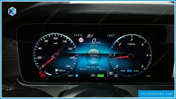 MERCEDES E-CLASS E220D 4MATIC AMG LINE