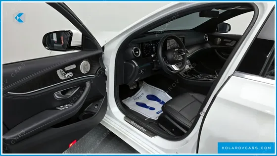 MERCEDES E-CLASS E220D 4MATIC AMG LINE