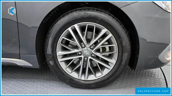HYUNDAI GRANDEUR 2.4 PREMIUM