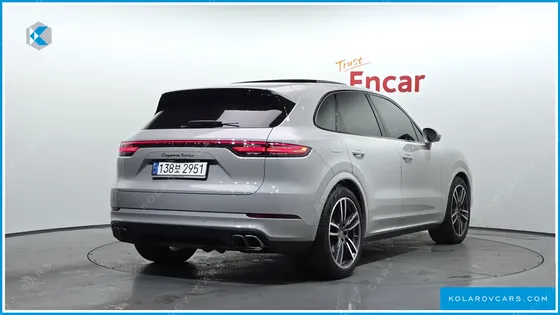 PORSCHE CAYENNE 4.0 TURBO