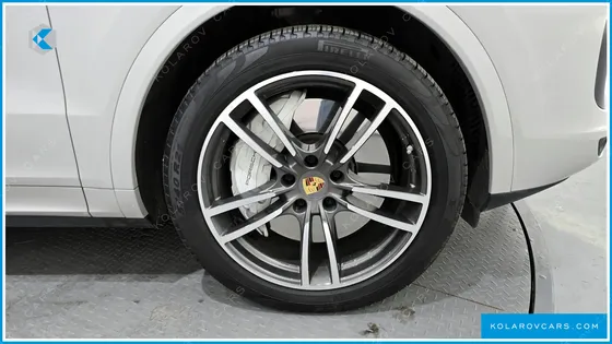 PORSCHE CAYENNE 4.0 TURBO