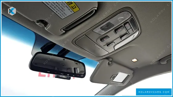 KIA CARNIVAL 7-SEATER LIMOUSINE
